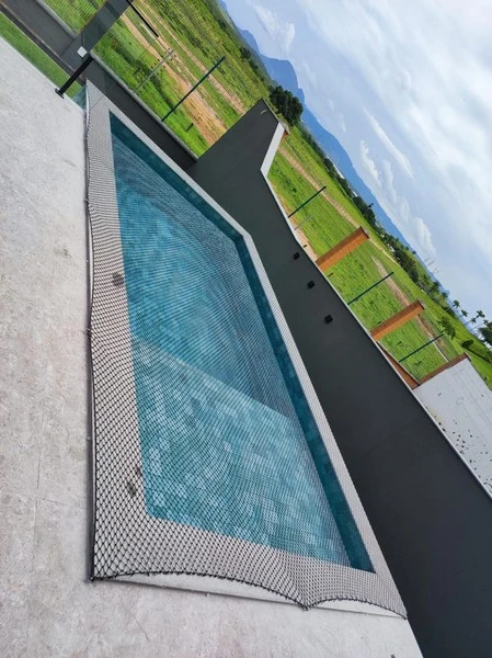 Rede de segurança para piscina